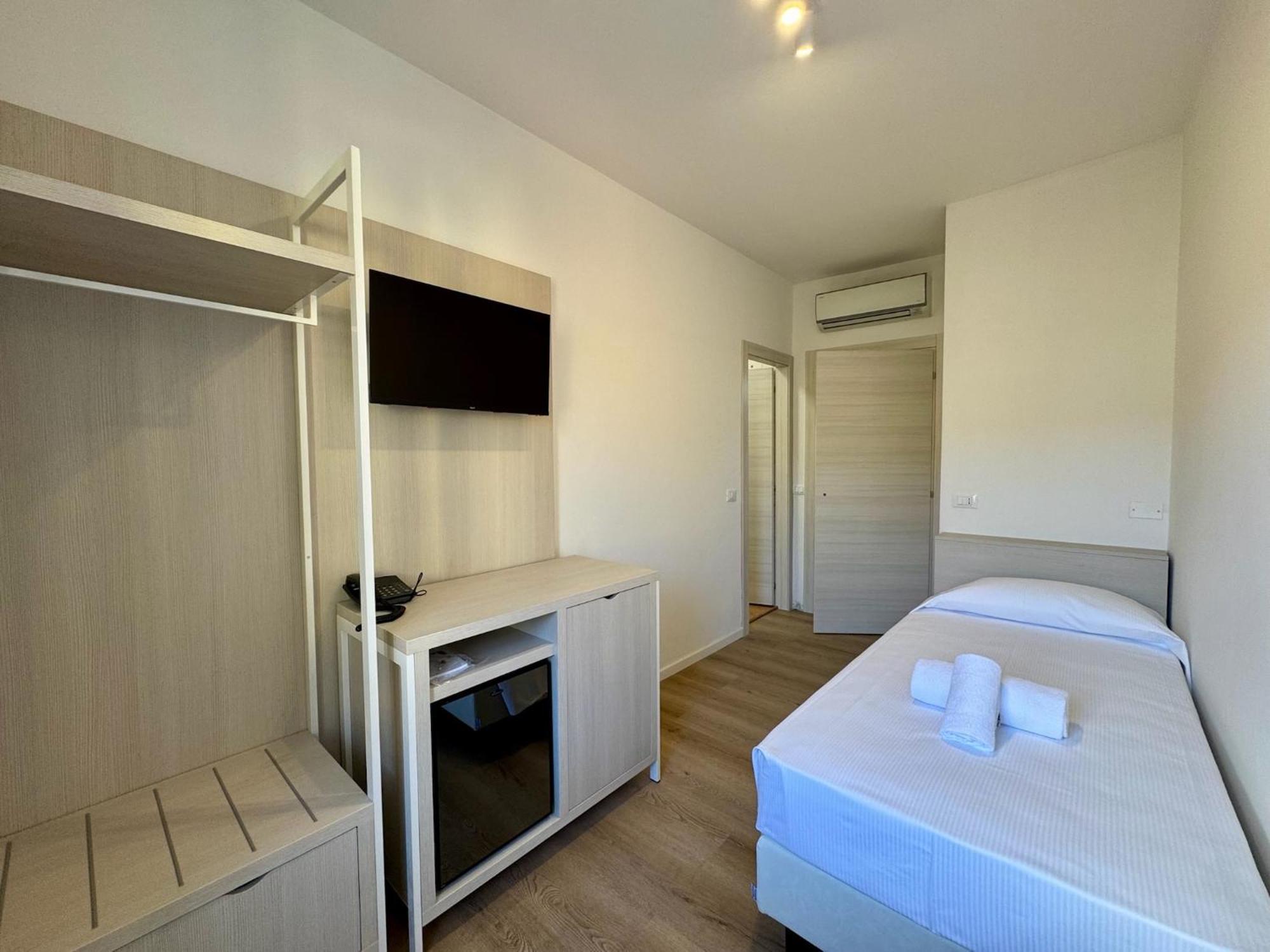 Corte Impero Hotel & Restaurant Affi Bagian luar foto