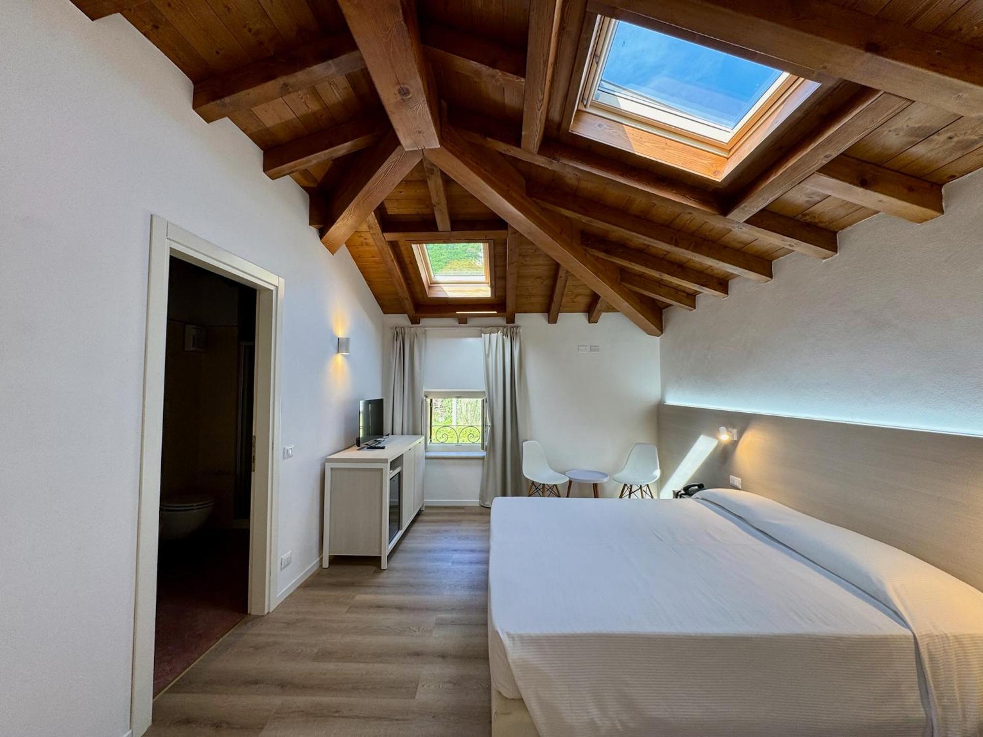 Corte Impero Hotel & Restaurant Affi Bagian luar foto