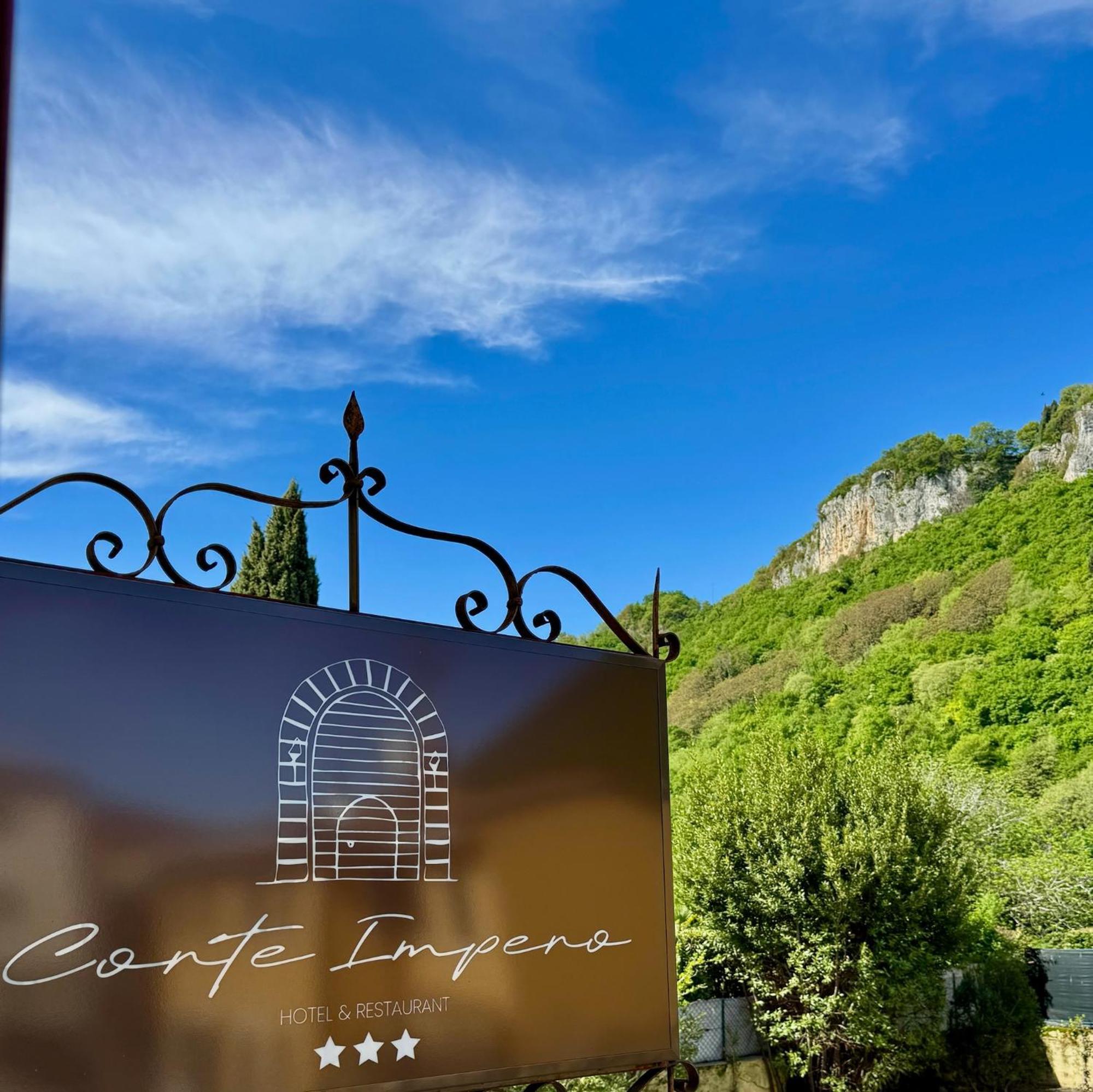 Corte Impero Hotel & Restaurant Affi Bagian luar foto